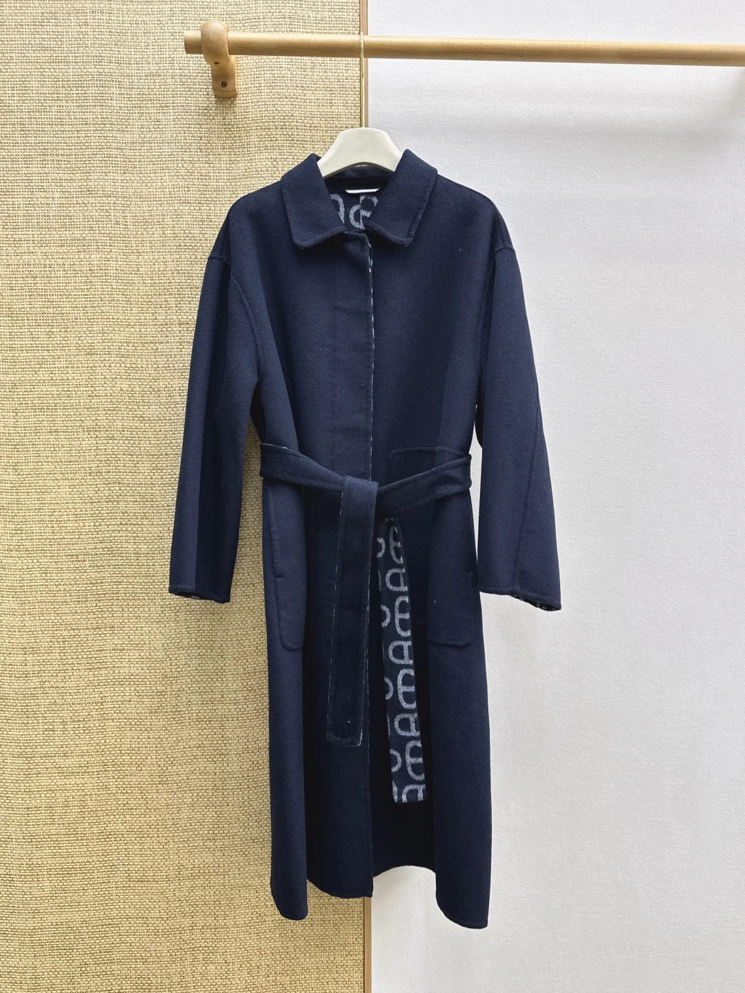 MAX MARA Coats Cashmere S-M-L H00202608041032