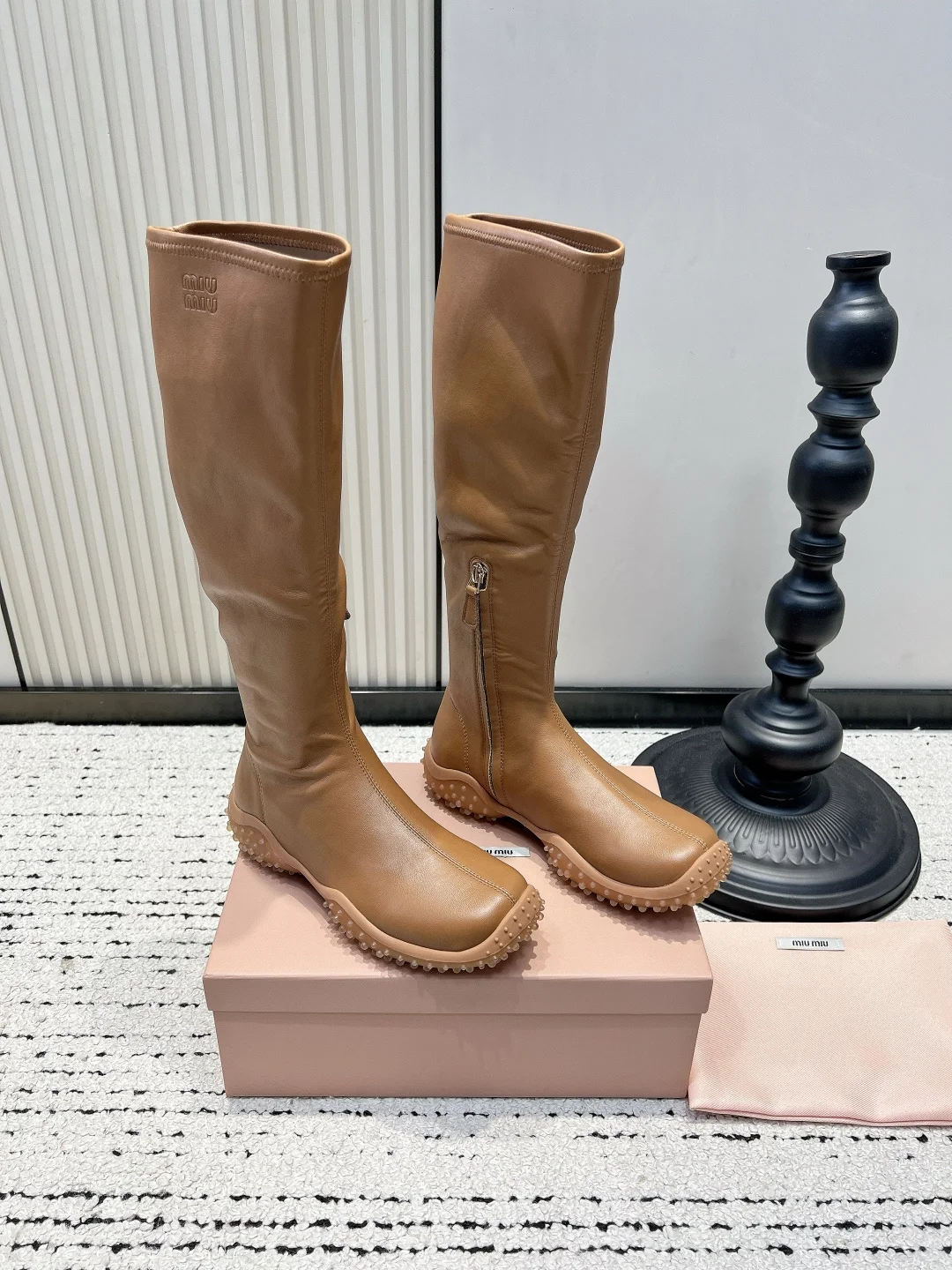 MIU MIU Boots Leather & Rubber EU35-40 B70202608030335 - Image 3