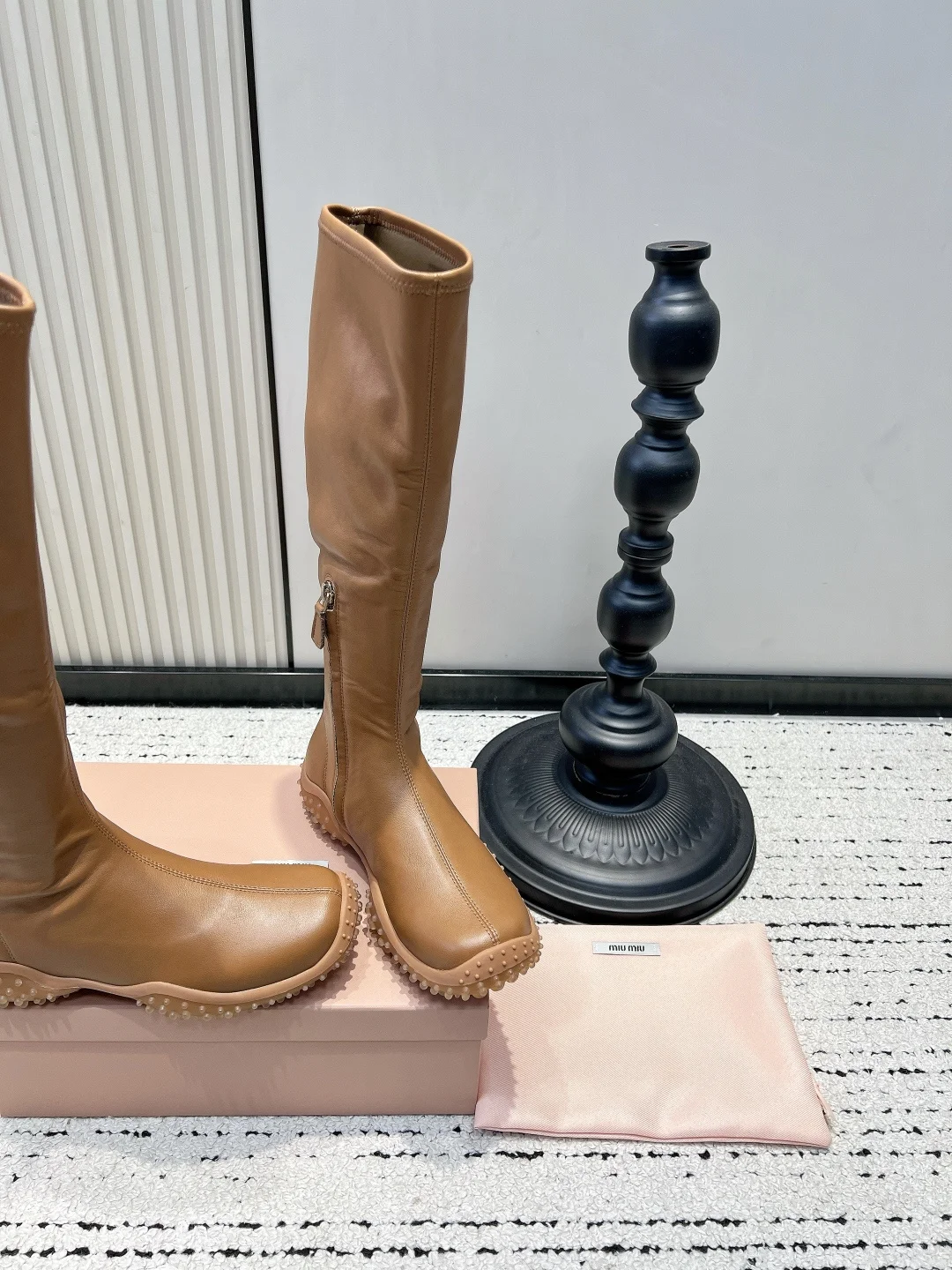 MIU MIU Boots Leather & Rubber EU35-40 B70202608030335 - Image 4