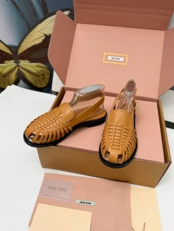 Alternative view of MIU MIU Flats Calf Leather EU35-40 B40202608031211