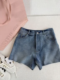 MIU MIU Shorts Denim S-L B75202608041157