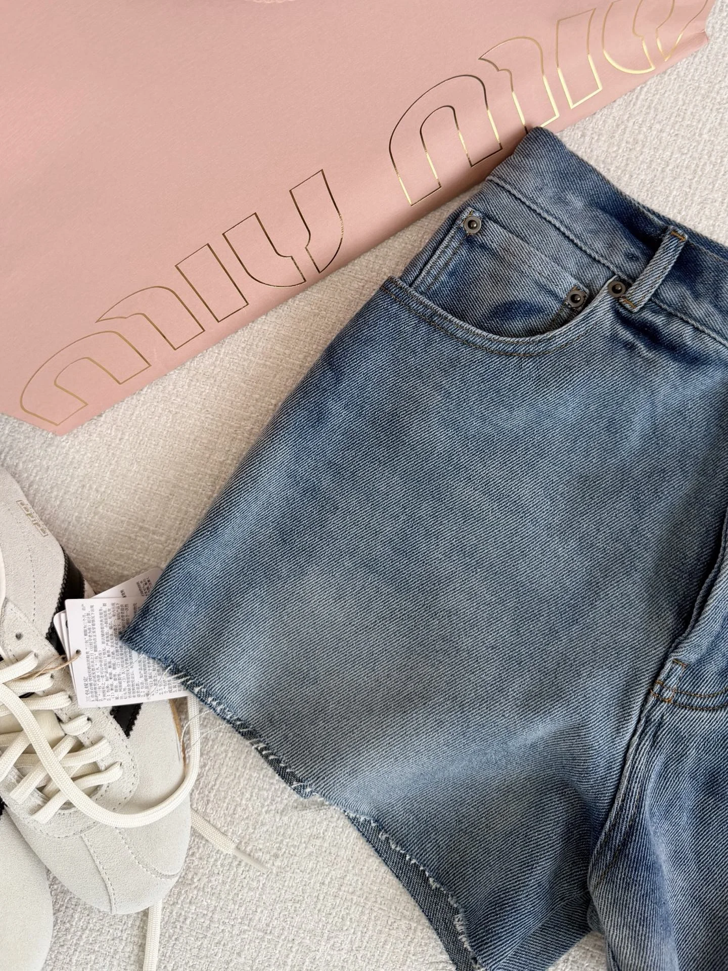 MIU MIU Shorts Denim S-L B75202608041157 - Image 3