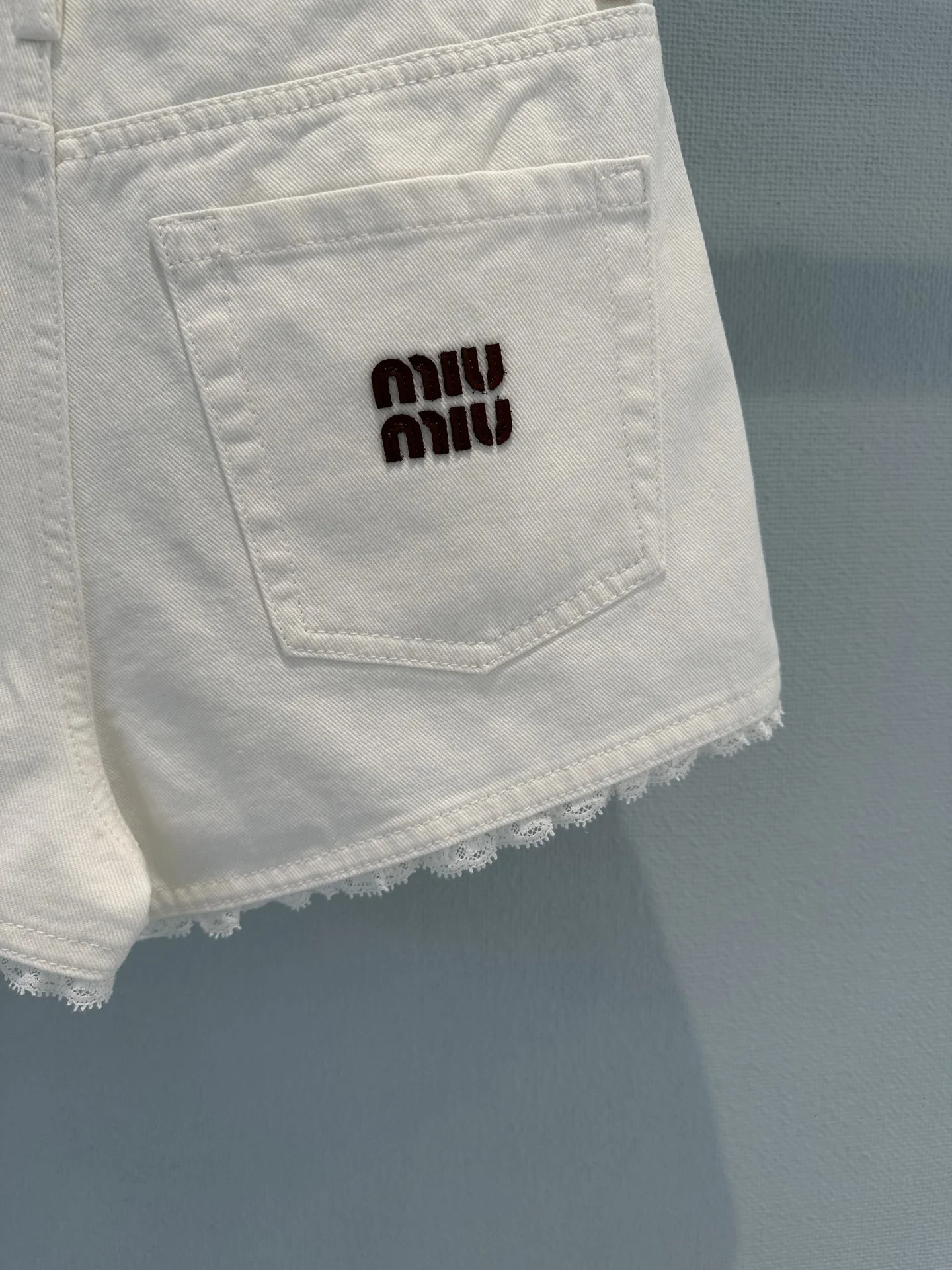 MIU MIU Shorts Denim S-M-L A95202608042770 - Image 10