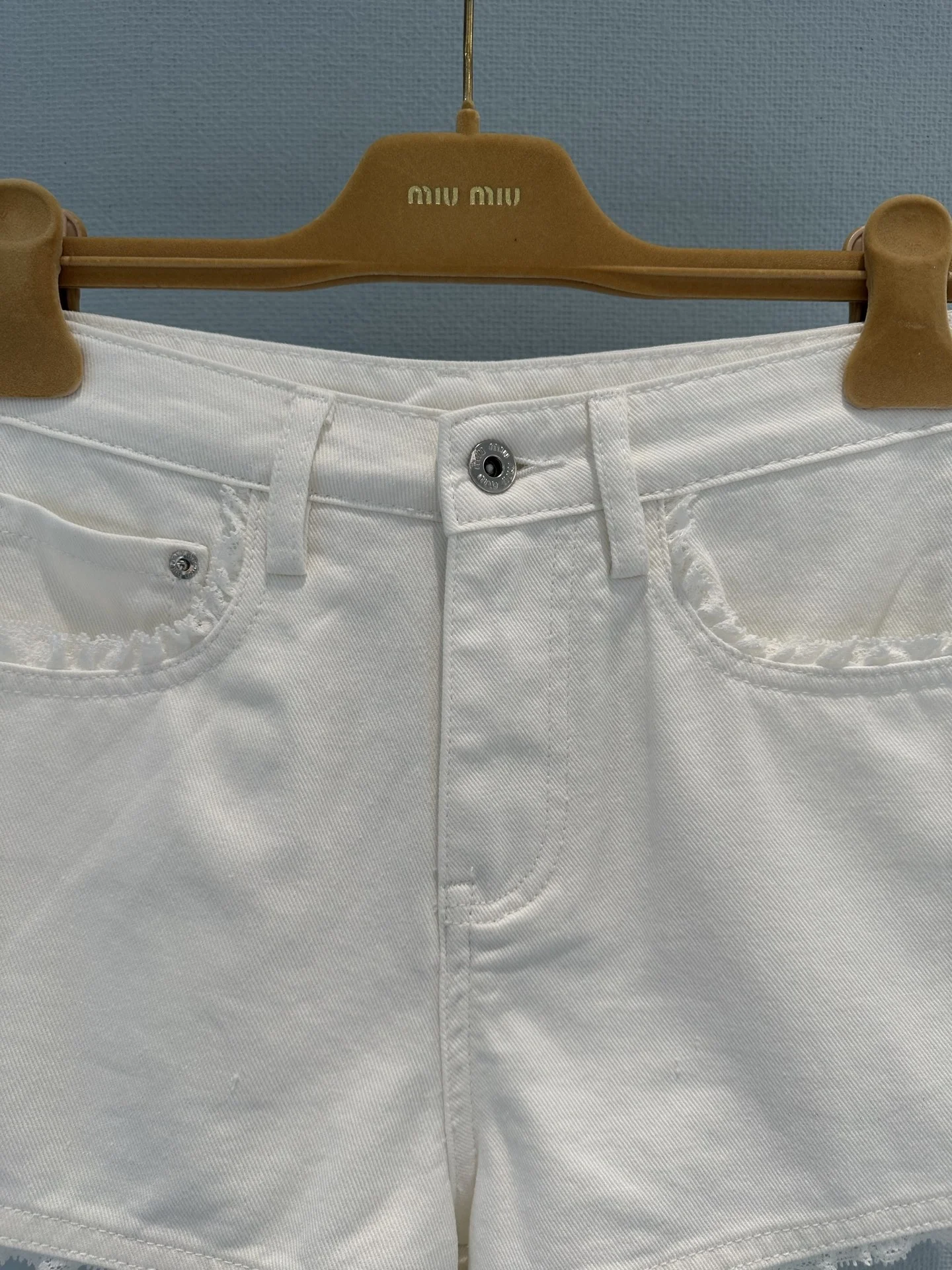 MIU MIU Shorts Denim S-M-L A95202608042770 - Image 8