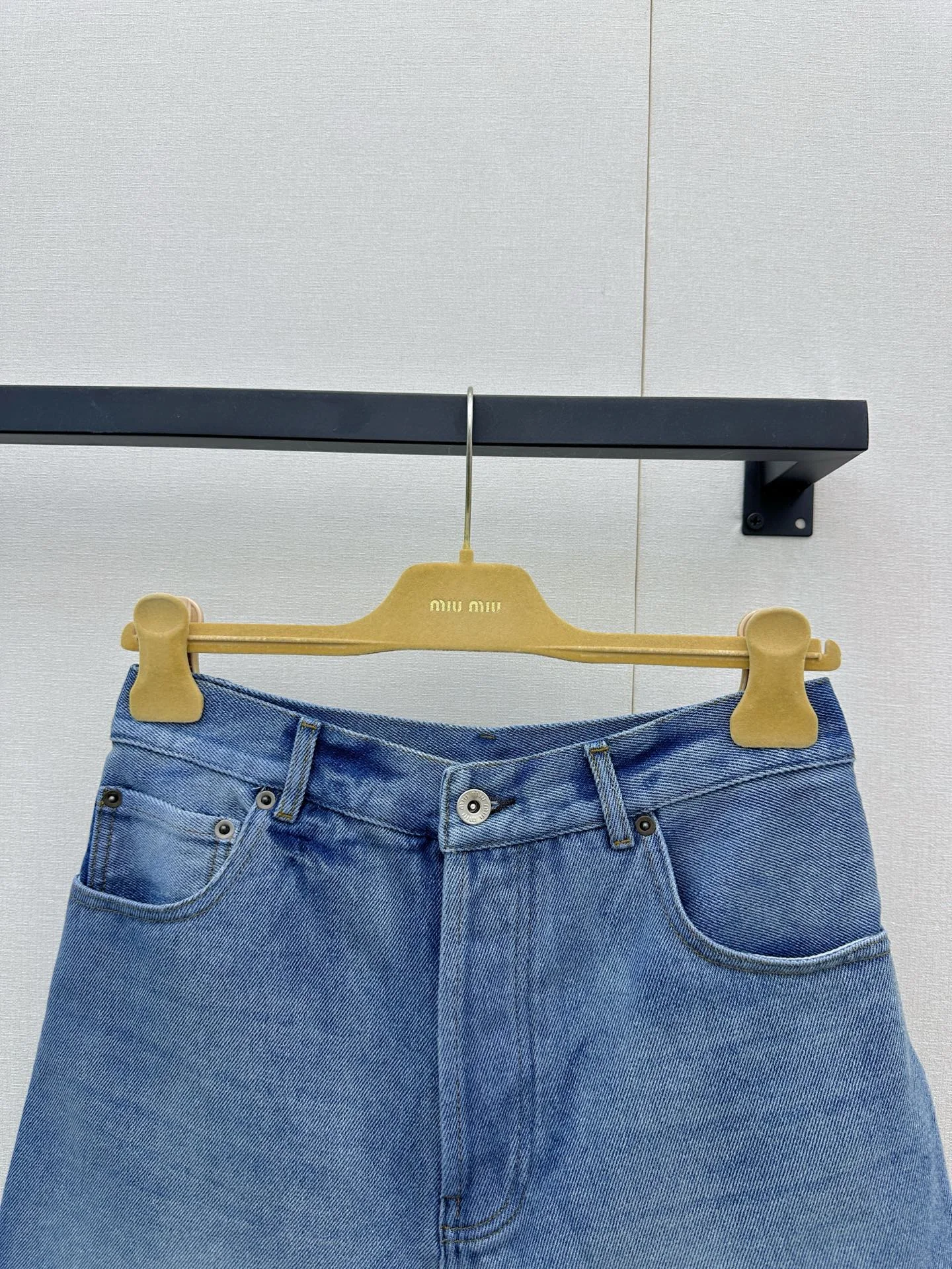 MIU MIU Shorts Denim S-M-L B65202608042135 - Image 2