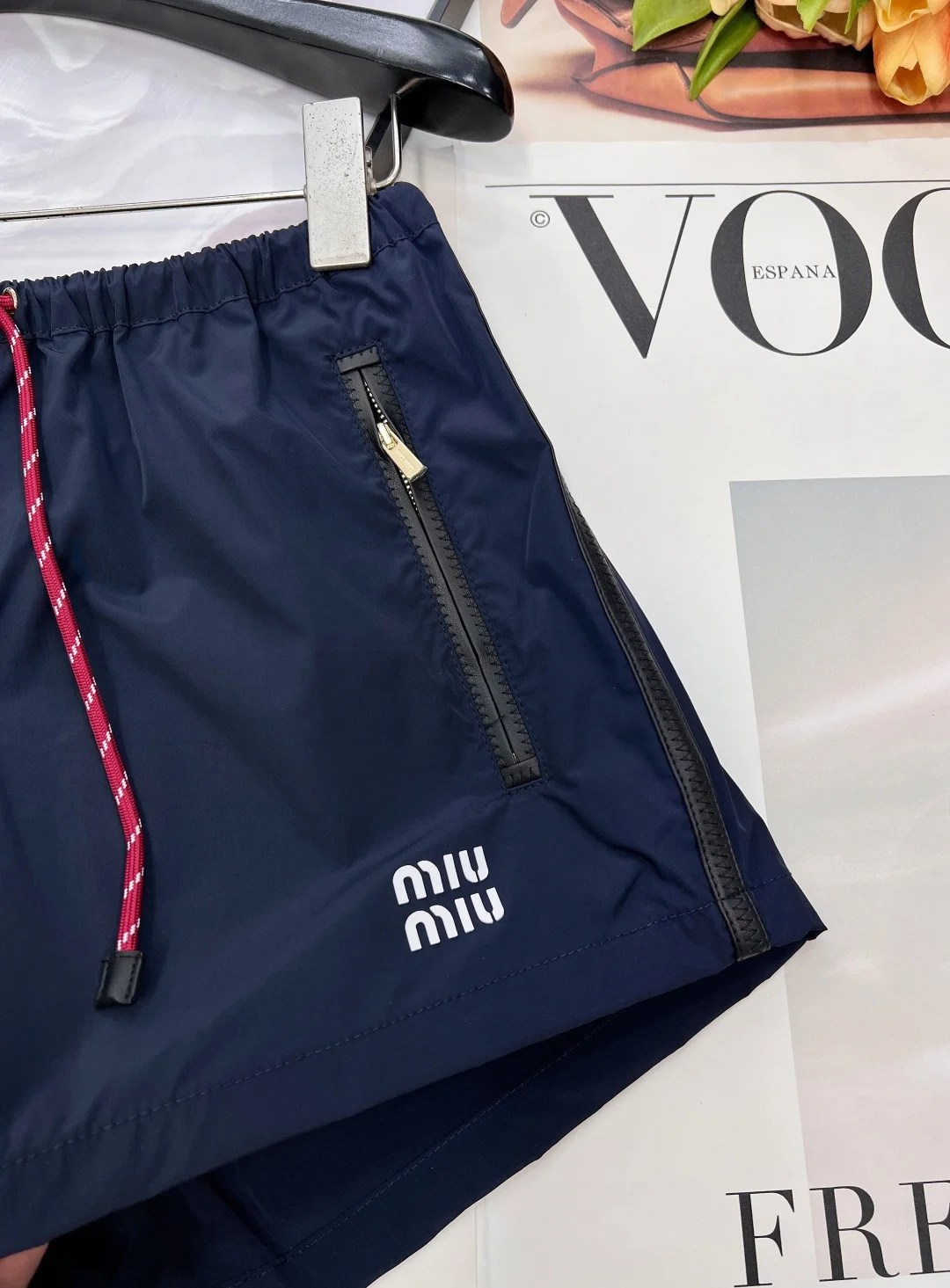 MIU MIU Shorts Nylon S-M-L A95202608040142 - Image 10