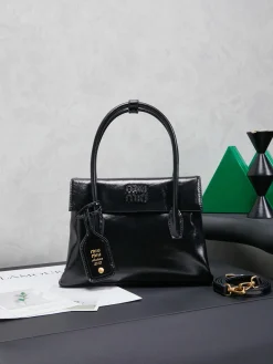 MIU MIU Shoulder Bags Calf Leather (Black-Gold) 23CM G10202608091433