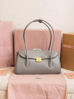 MIU MIU Shoulder Bags Calf Leather (Gray-Gold) 28X15X11CM G50202608091590