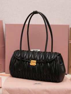 Alternative view of MIU MIU Shoulder Bags Calfskin Leather (Black-Gold) 28X15X11CM H00202608091592