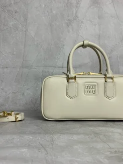 MIU MIU Shoulder Bags Calfskin Leather (Cream-Gold) 27X12X9CM G00202608091388