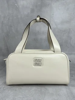 MIU MIU Shoulder Bags Calfskin Leather (Cream-Silver) 28X15X13CM F50202608091324