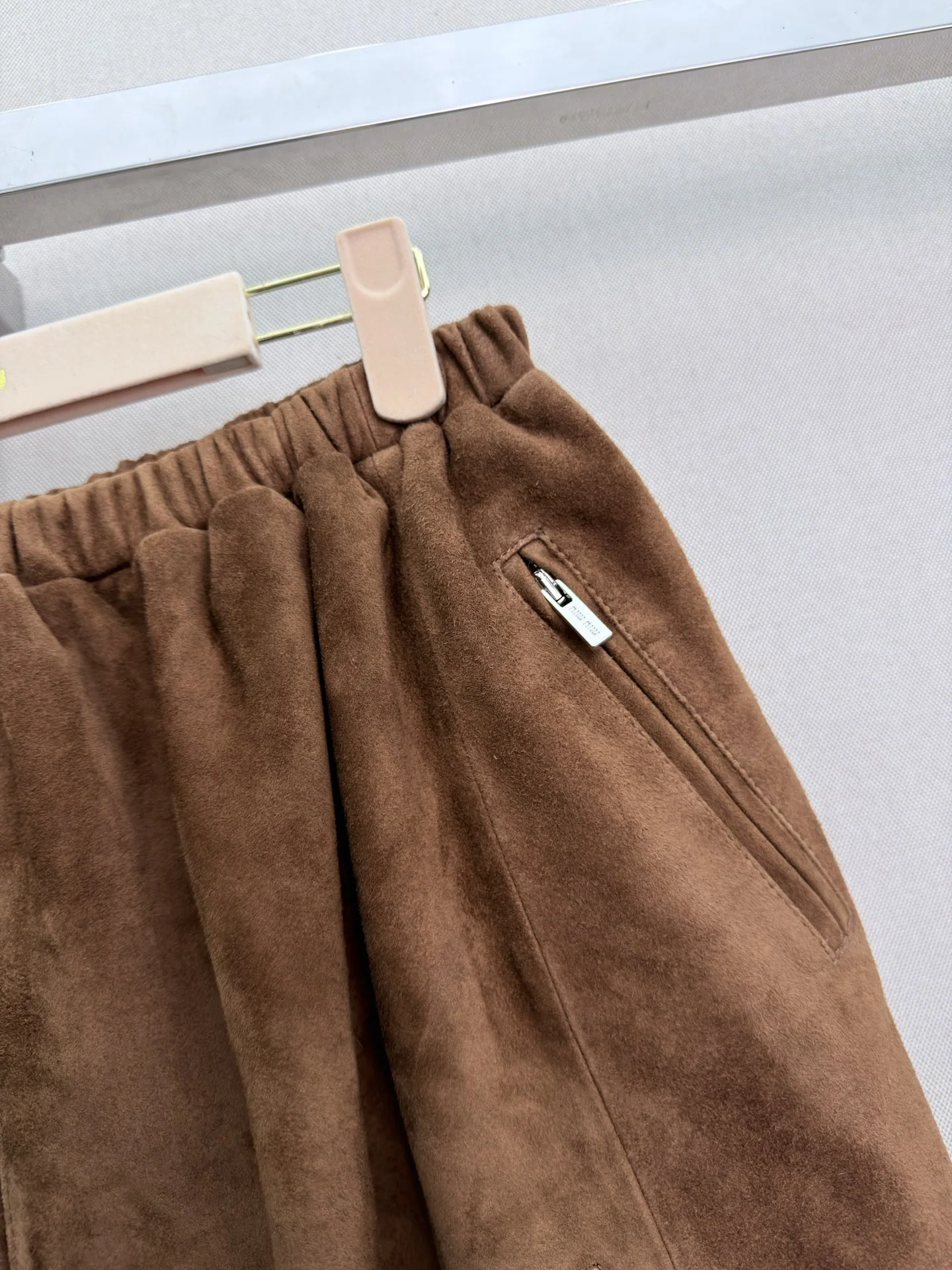 MIU MIU Skirts Lamb Suede S-L E90202608040939 - Image 5