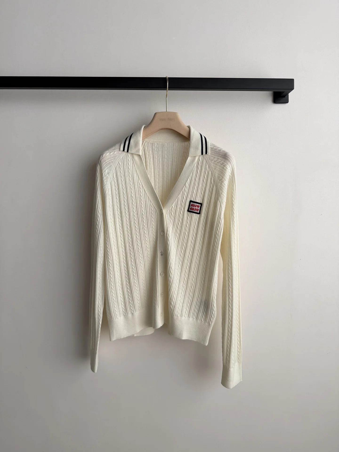 MIU MIU Sweaters Cashmere S-M-L C60202608040919