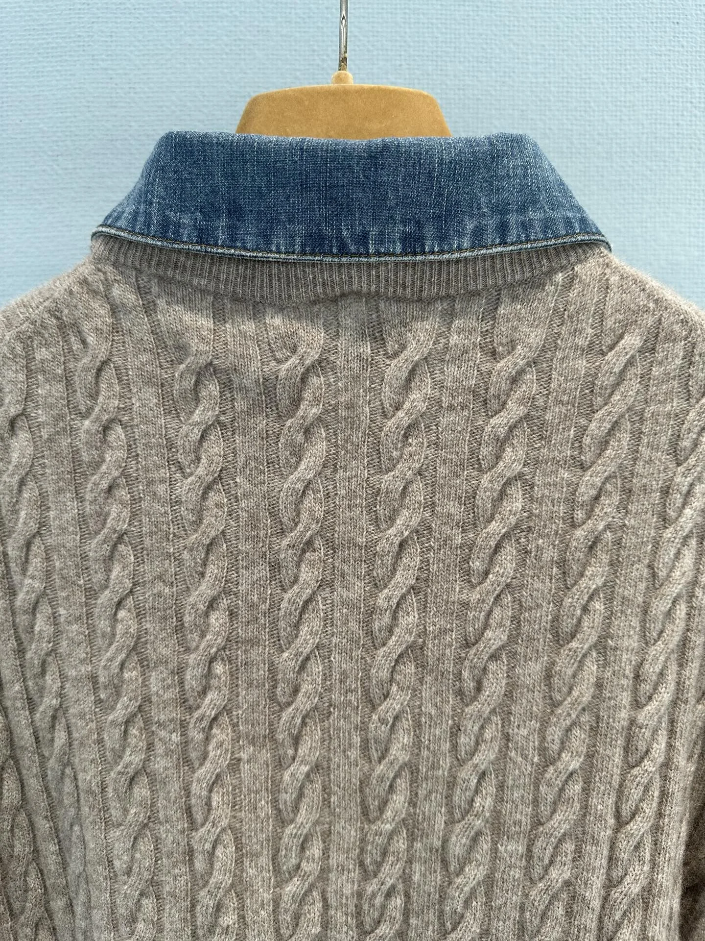 MIU MIU Sweaters S-L C05202608042803 - Image 10