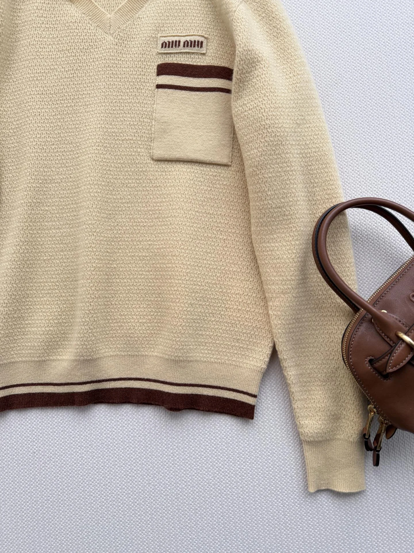 MIU MIU Sweaters S-L C90202608040925 - Image 5