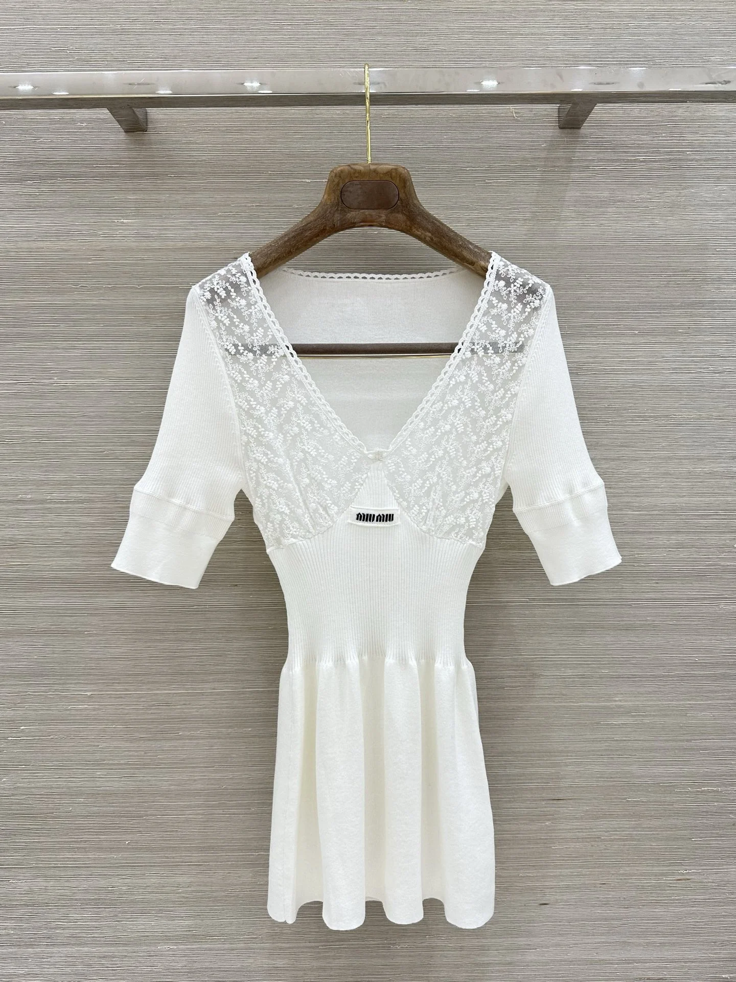 MIU MIU Sweaters Yarn S B65202608040068