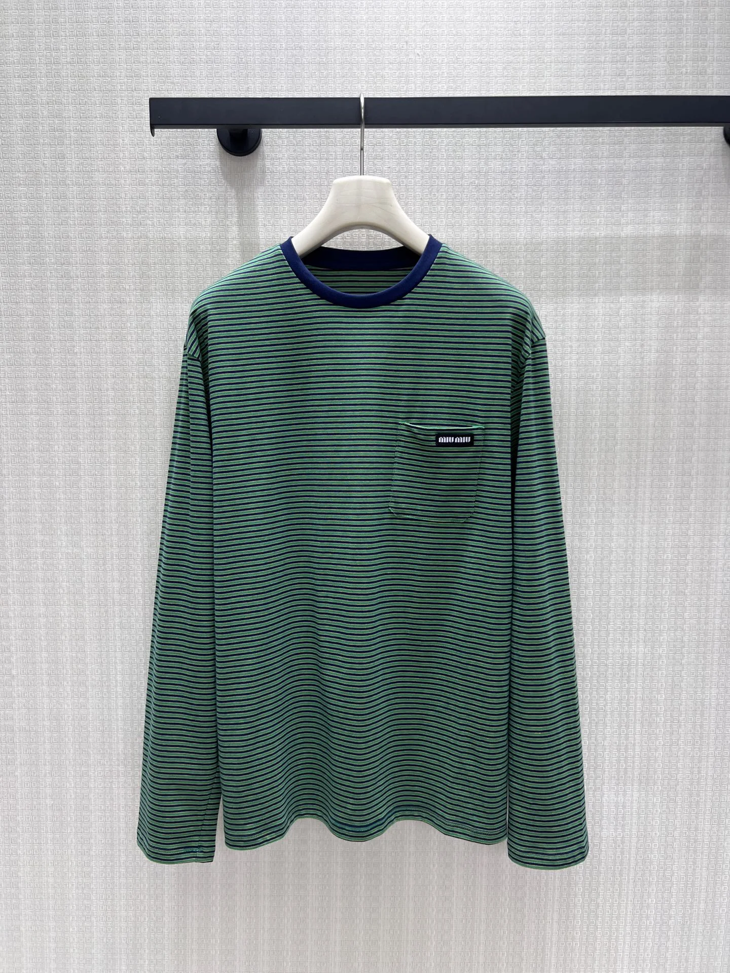 MIU MIU T-shirts Cotton 36-40 B05202608041579