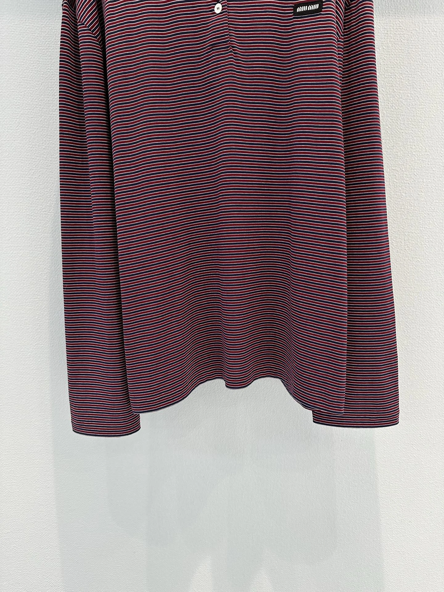 MIU MIU T-shirts Cotton S-M-L B00202608042776 - Image 5