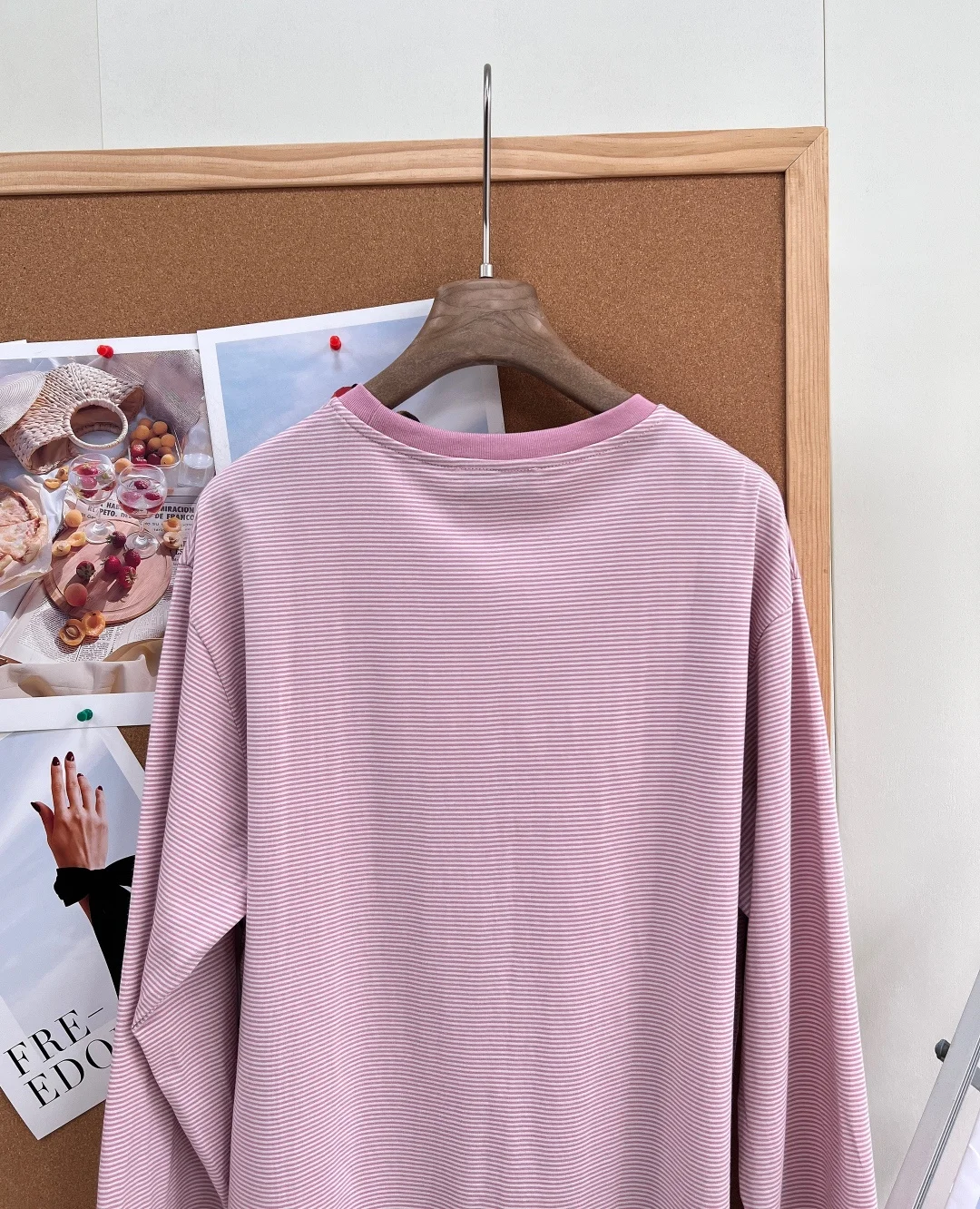 MIU MIU T-shirts S-L A75202608042311 - Image 3
