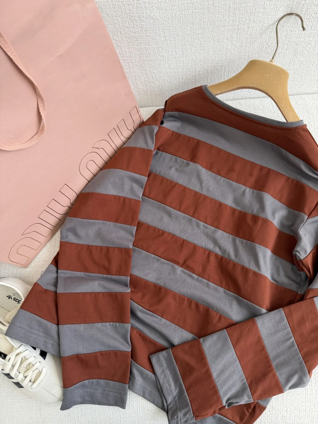MIU MIU T-shirts S-L A95202608042714 - Image 8