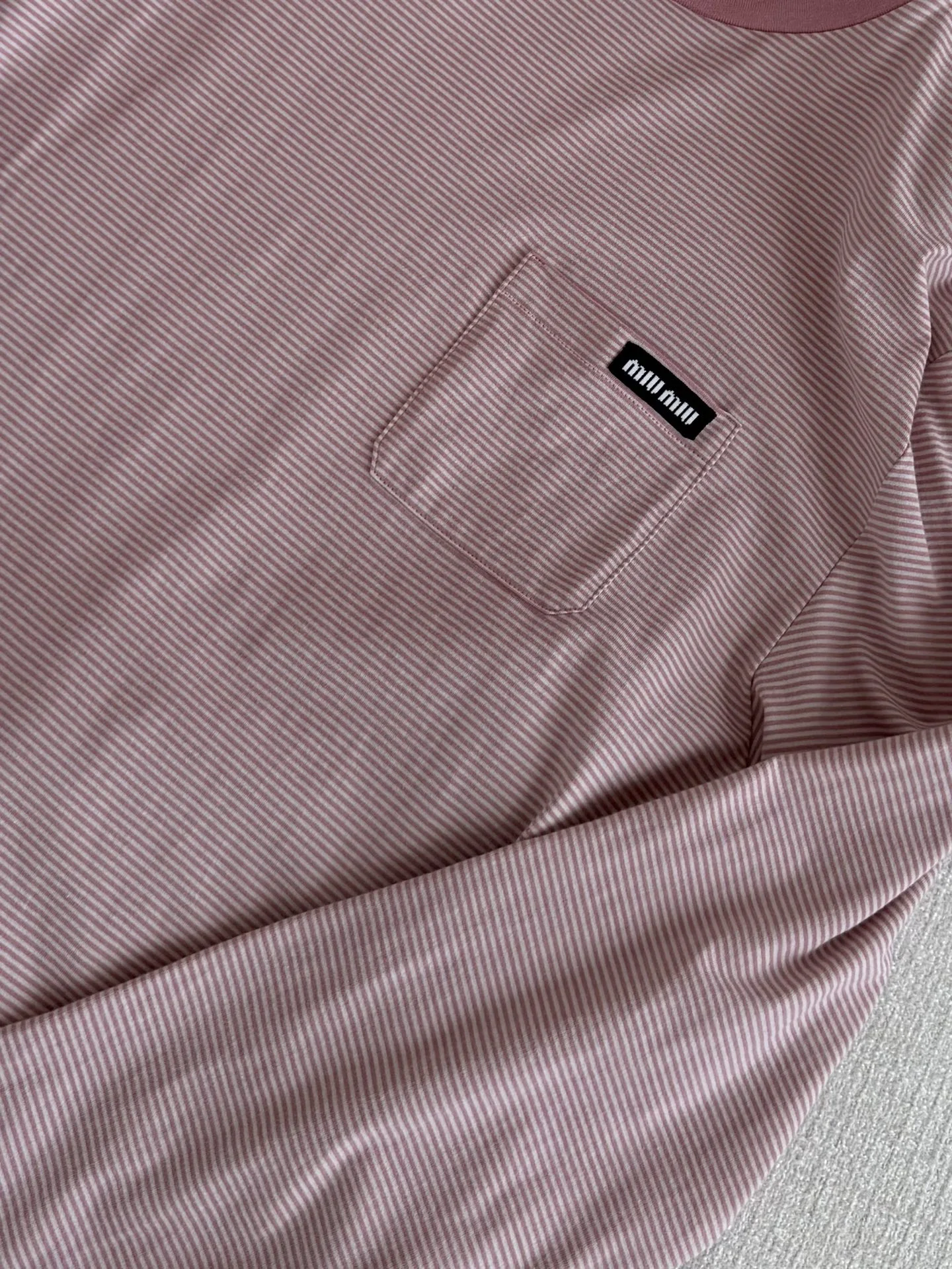 MIU MIU T-shirts S-L B05202608041226 - Image 4