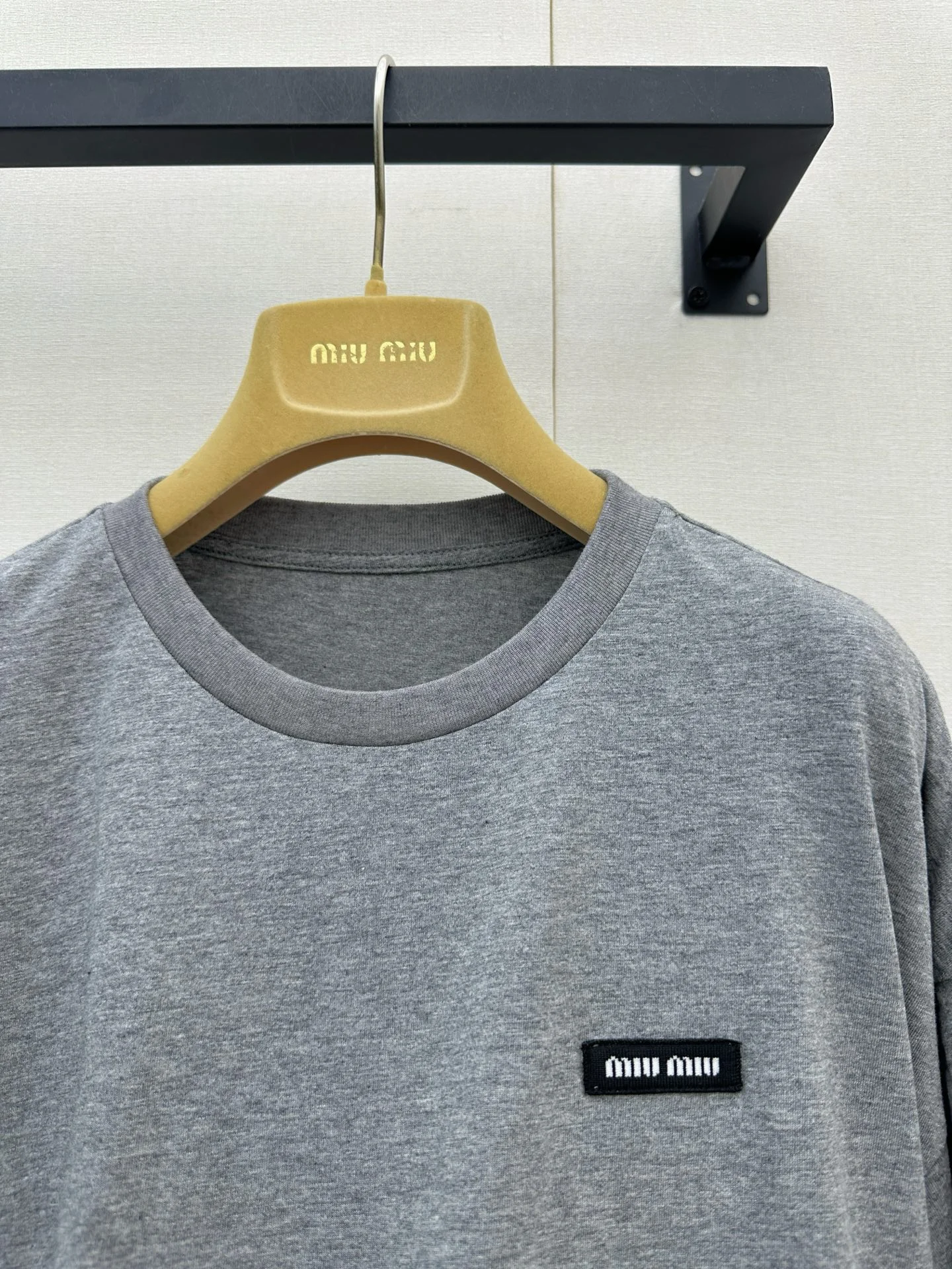 MIU MIU T-shirts S-L B25202608041499 - Image 3
