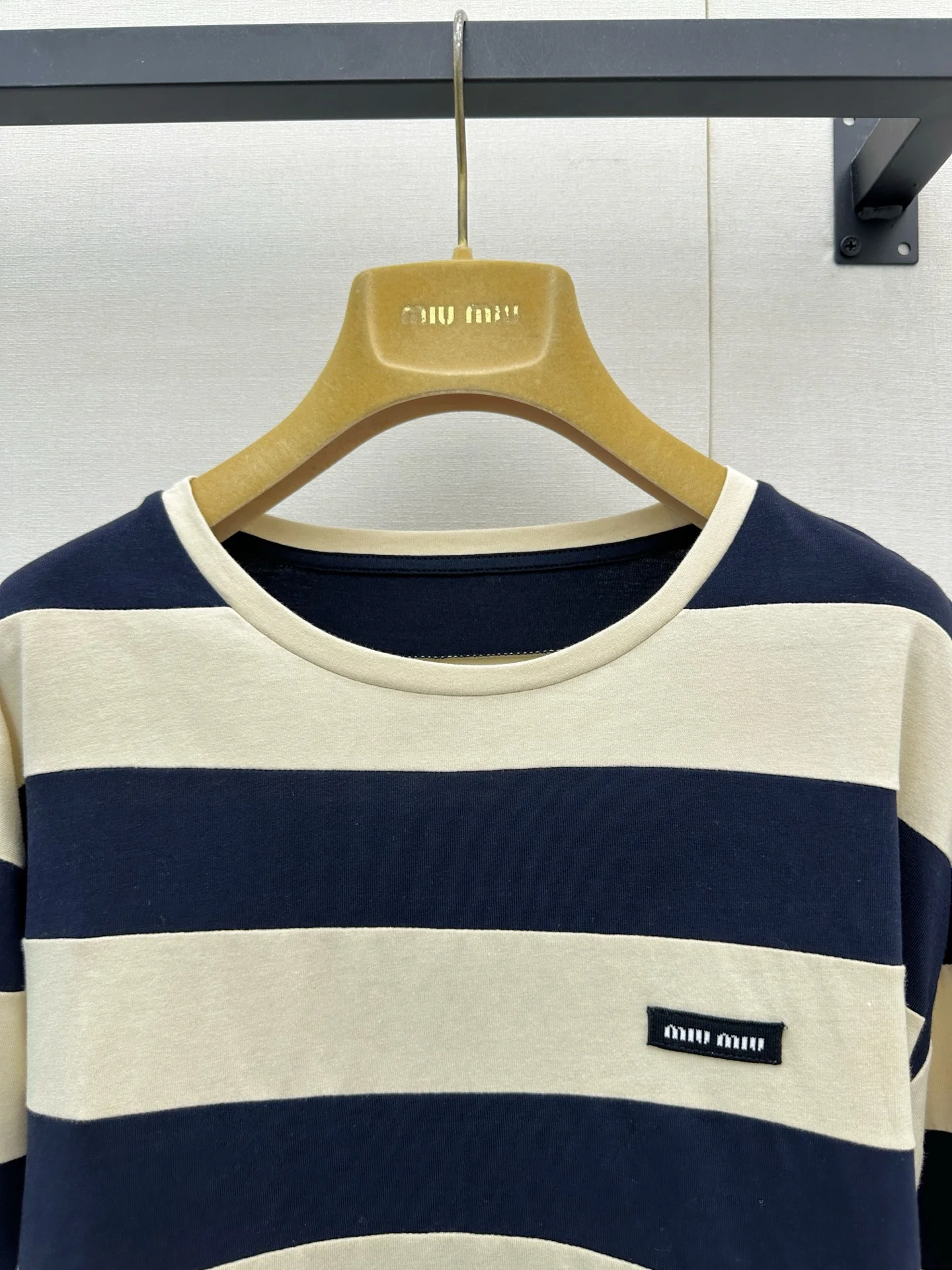 MIU MIU T-shirts S-M-L B05202608041526 - Image 5