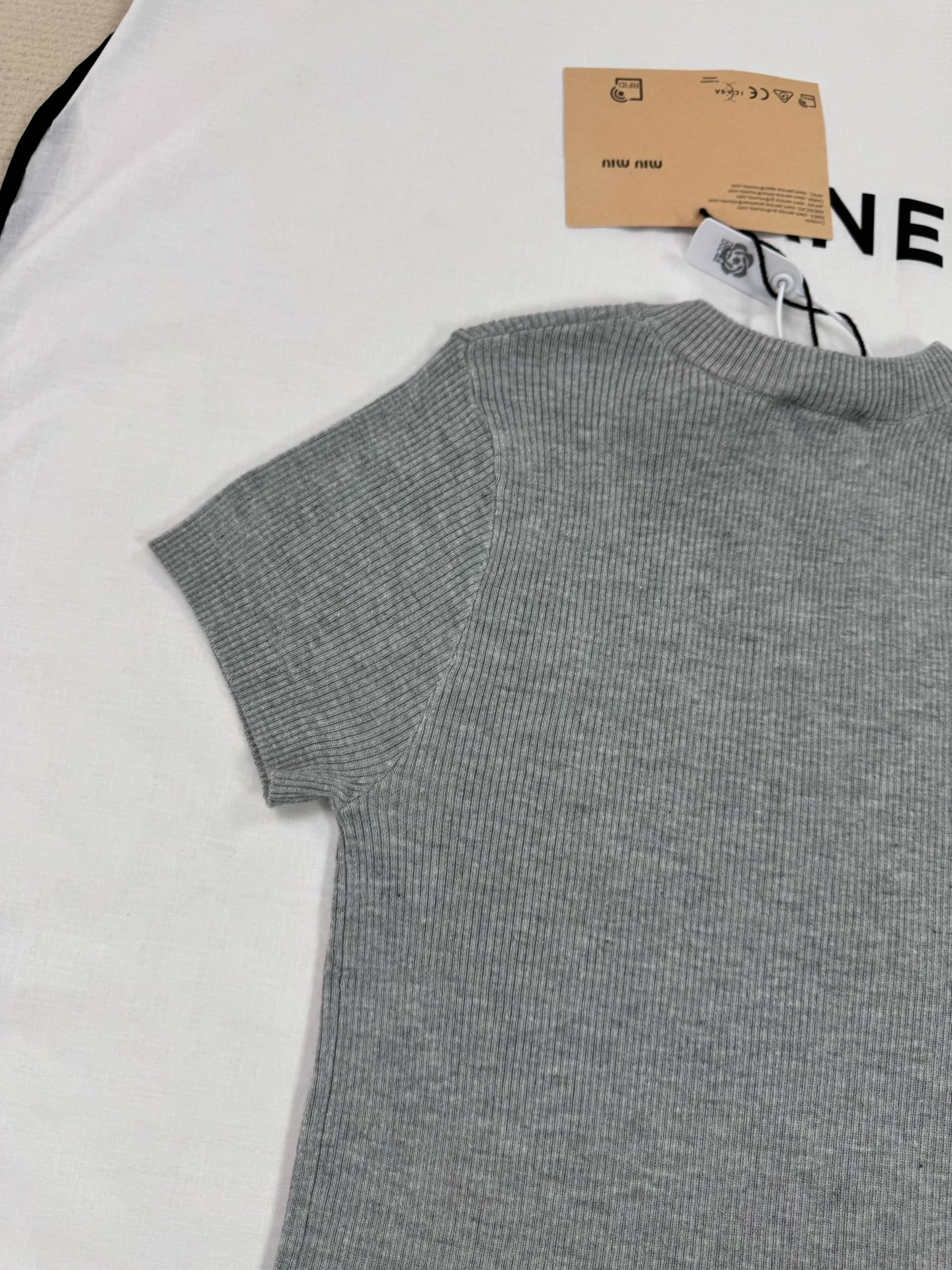 MIU MIU T-shirts S M L B15202608040641 - Image 10