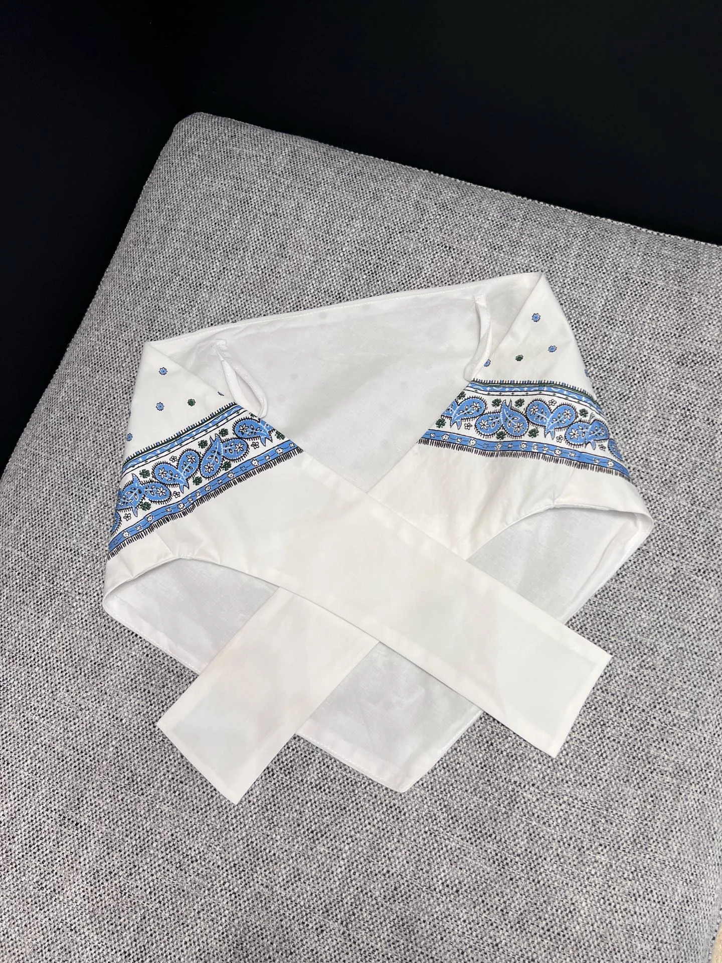 MIU MIU T-shirts Silk 36-40 B05202608042863 - Image 2