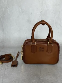 MIU MIU Top Handle Bags Calfskin Leather (Brown-Gold) 19X13X6CM F80202608090194