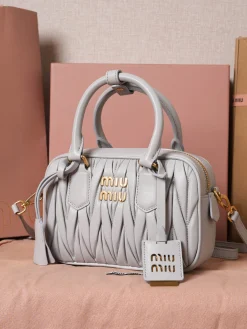 Alternative view of MIU MIU Top Handle Bags Lamb Leather (Grey-Gold) 19X13X6CM G80202608091455