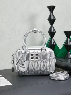 MIU MIU Top Handle Bags Lamb Leather (Silver) 19X13X6CM G80202608090945