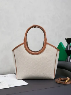 Alternative view of MIU MIU Totes Bags Calf Leather (Beige-Brown) 22X14X11CM E60202608091022