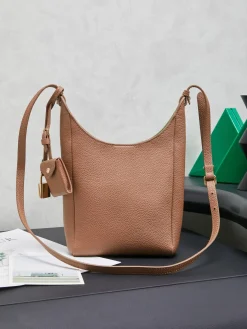 Alternative view of MIU MIU Totes Bags Calf Leather (Brown-Gold) 18X10X7CM F30202608091076