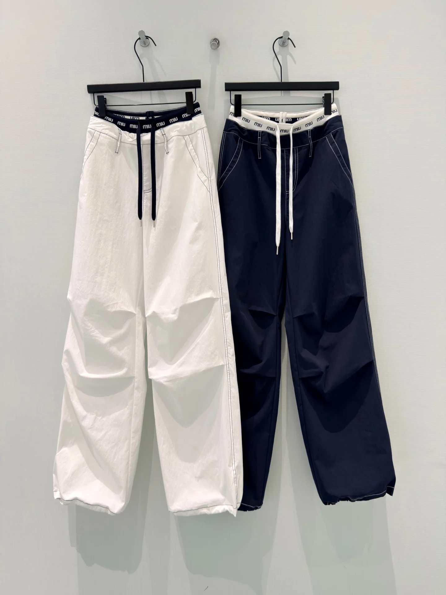 MIU MIU Trousers S-M-L B00202608042098