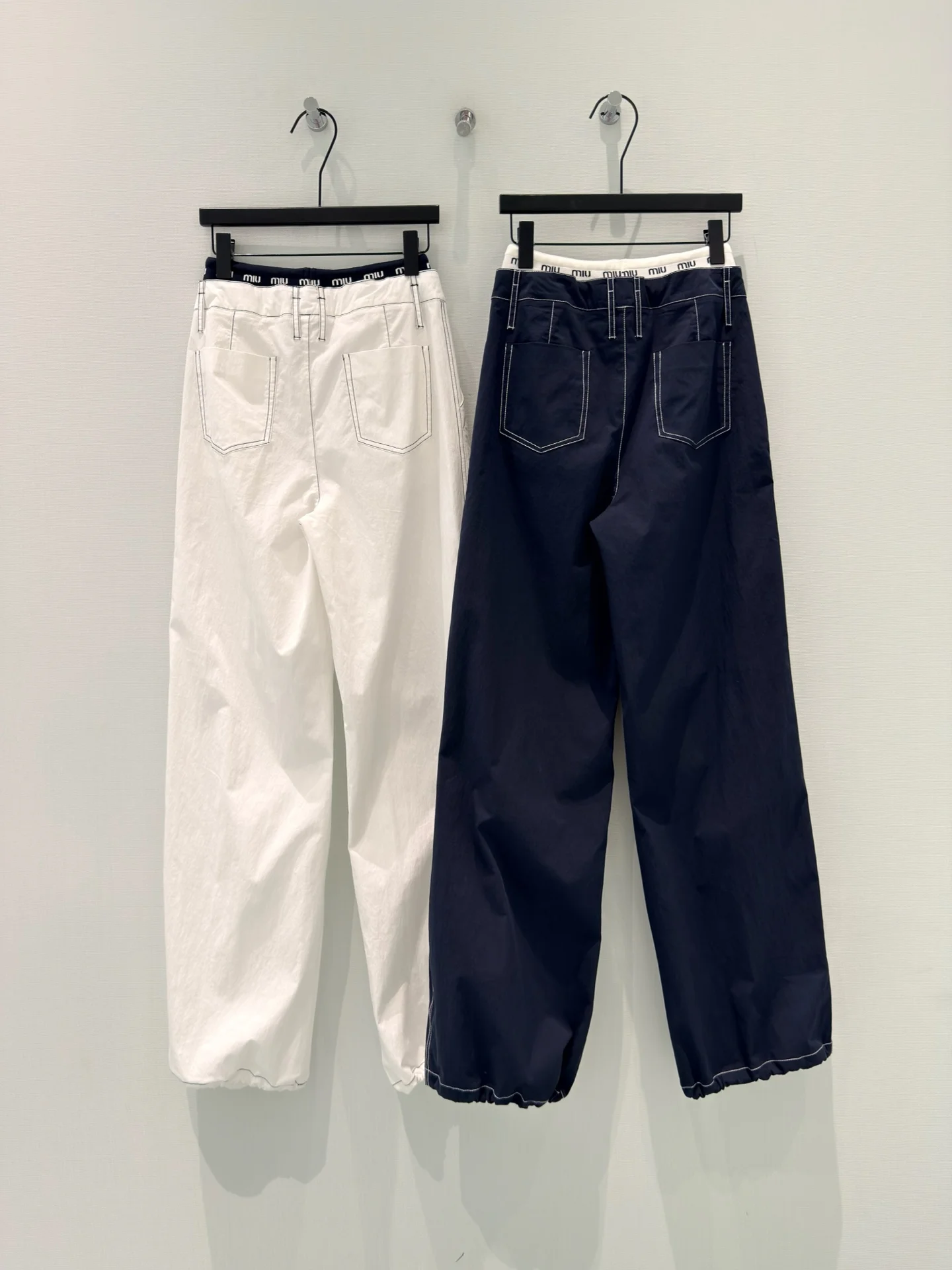MIU MIU Trousers S-M-L B00202608042098 - Image 2