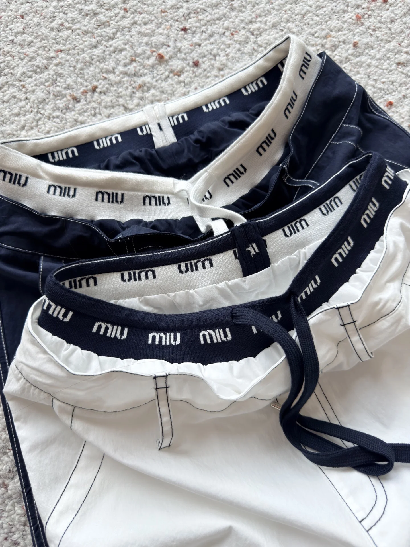 MIU MIU Trousers S-M-L B00202608042098 - Image 7
