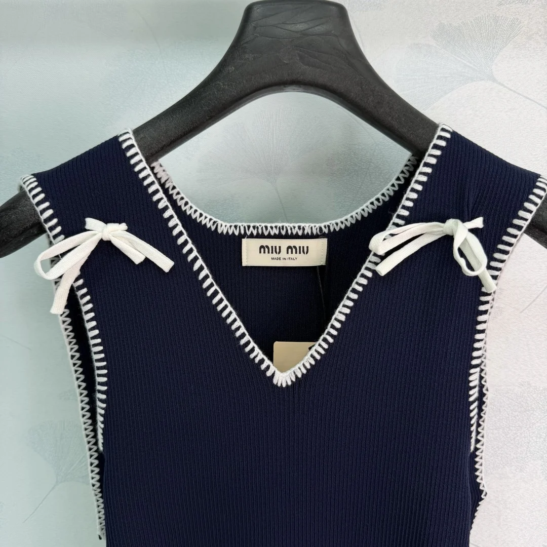 MIU MIU Vests Knit S M L A85202608040769 - Image 2
