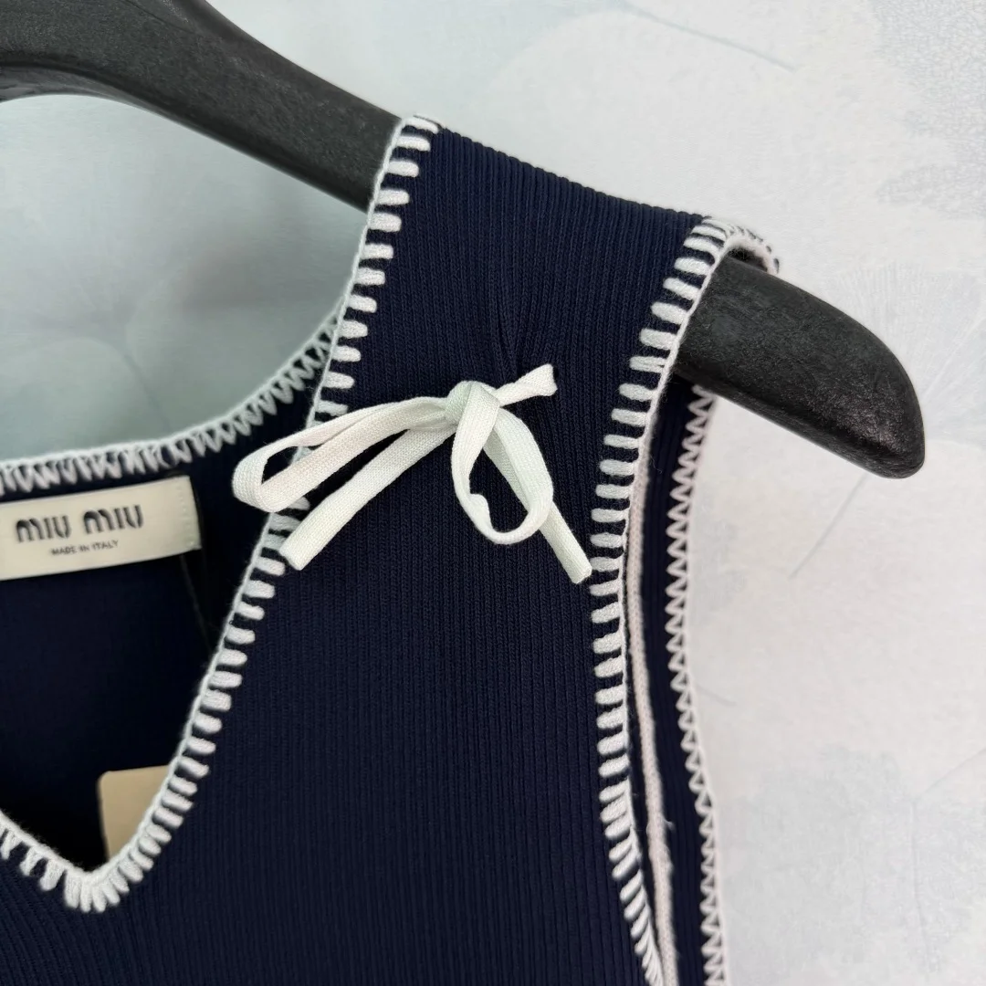 MIU MIU Vests Knit S M L A85202608040769 - Image 3