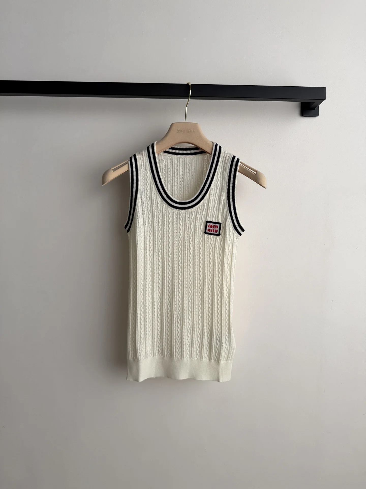 MIU MIU Vests Knit S M L B70202608040920