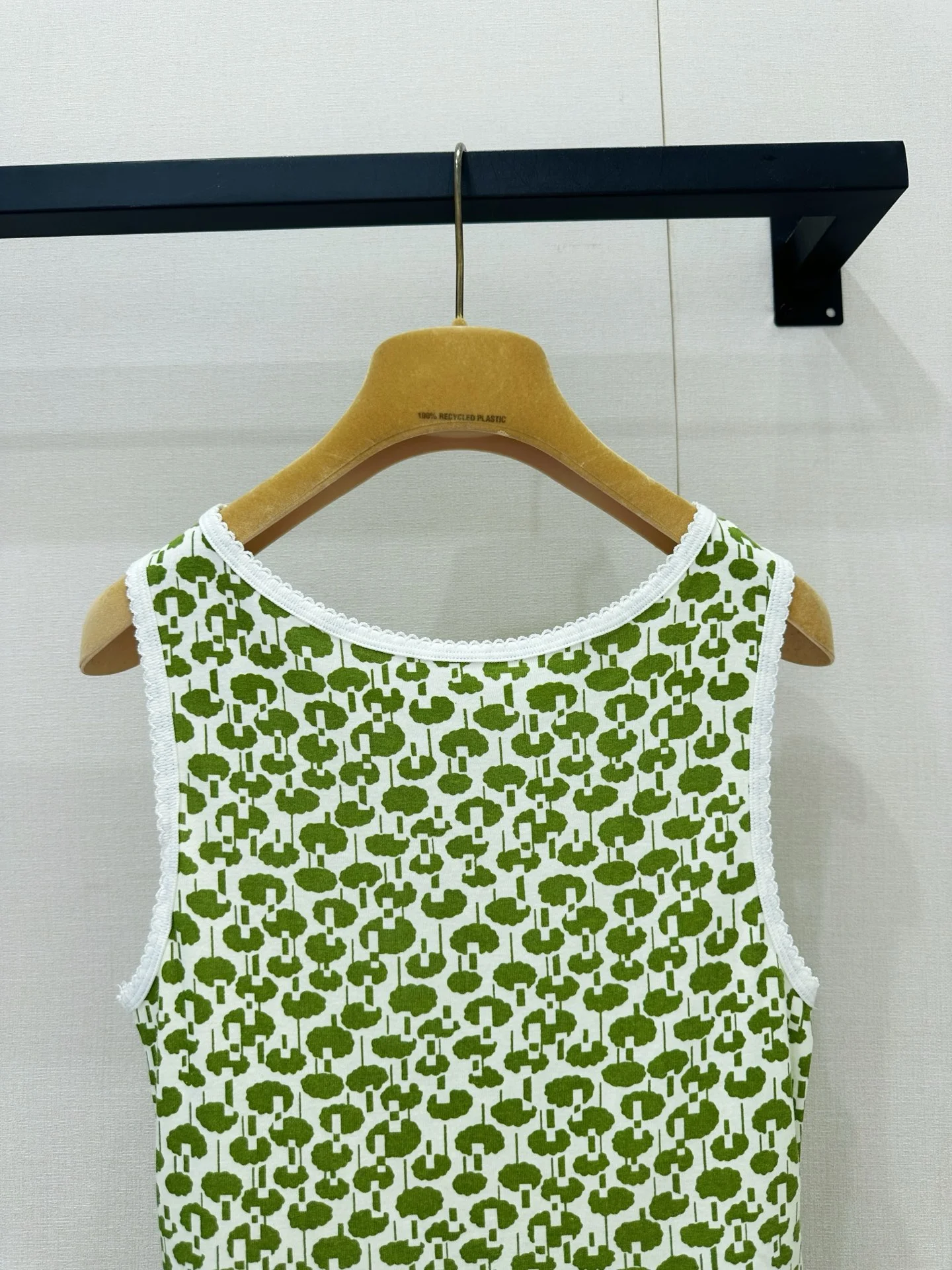 MIU MIU Vests S-L A55202608042864 - Image 8