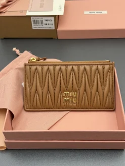 MIU MIU Wallet Bags Lamb Leather (Brown-Gold) 15x8 CM B80202608091493