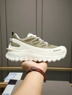 MONCLER Sneakers Rubber & Foam EU39-44 C70202608032182
