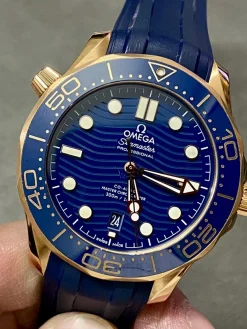 Alternative view of OMEGA Seamaster Automatic 300 (Blue Dial) 42mm A750202608050012