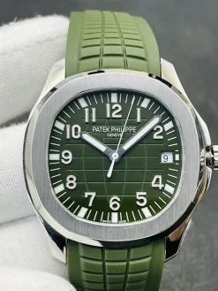 Alternative view of PATEK PHILIPPE Aquanaut Automatic 5167 (Green Dial) 40mm A600202608050281