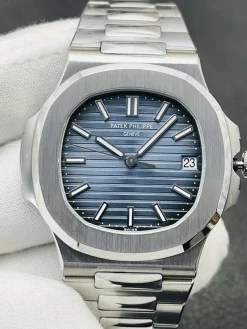Alternative view of PATEK PHILIPPE Nautilus Automatic 5711 (Blue Dial) 40mm 3K B850202608050275