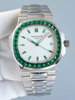 Alternative view of PATEK PHILIPPE Nautilus Automatic 57111A (White Dial) 40mm A400202608050152