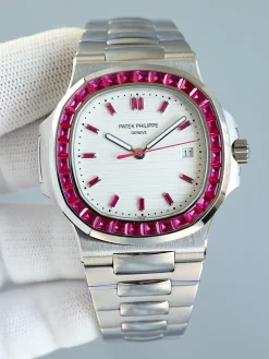 Alternative view of PATEK PHILIPPE Nautilus Automatic 57111a (White Dial) 37mm A400202608050120