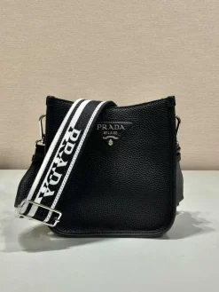 PRADA Crossbody Bags Leather (Black-White) 19x20x6 CM F30202608080970