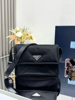 PRADA Crossbody Bags Re-Nylon (Black) 16X11X23CM D20202608080919